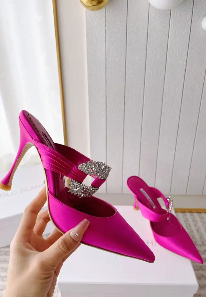 hype Manolo Blahnik High Heels