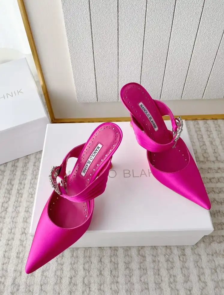 hype Manolo Blahnik High Heels