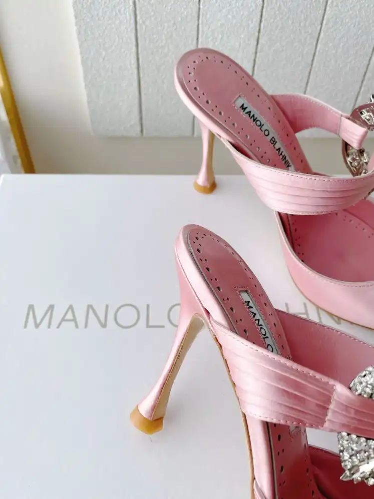 hype Manolo Blahnik High Heels