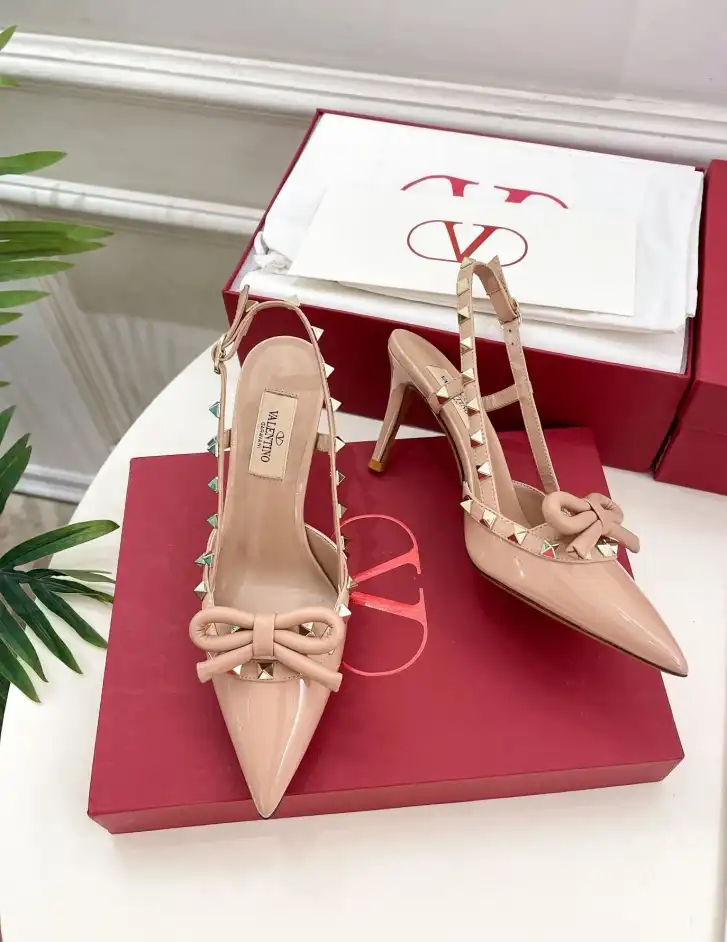 hype Valentino High Heels