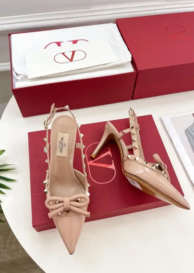 hype Valentino High Heels