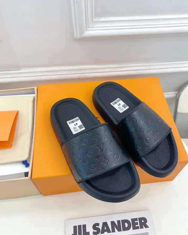 hype LV Slippers