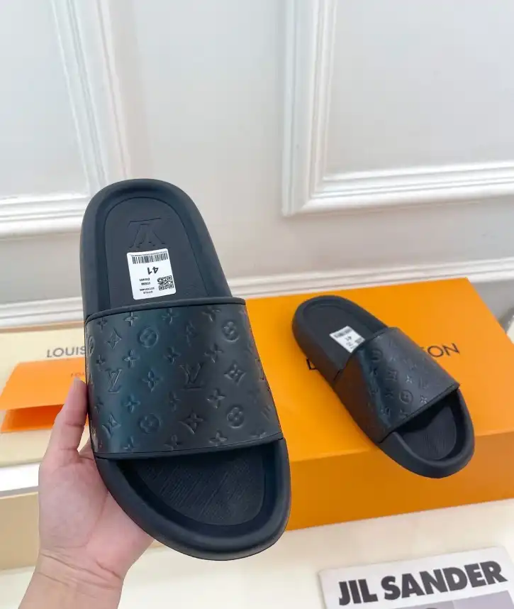 hype LV Slippers