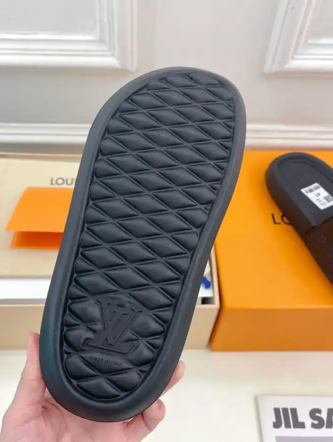 hype LV Slippers