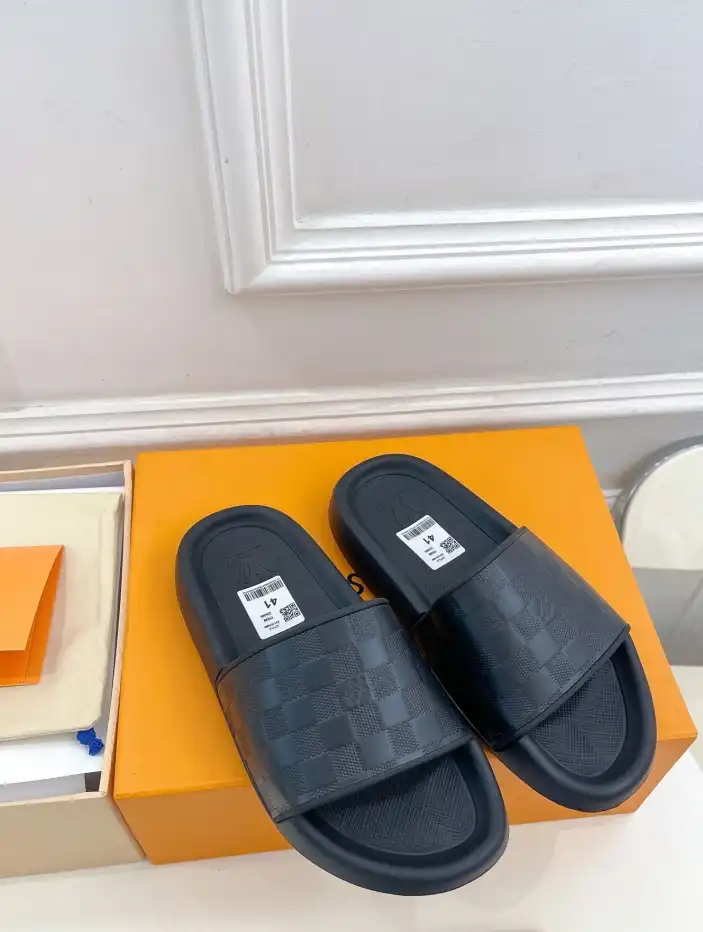 hype LV Slippers