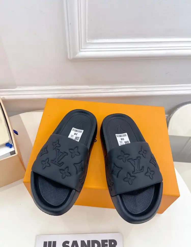 hype LV Slippers