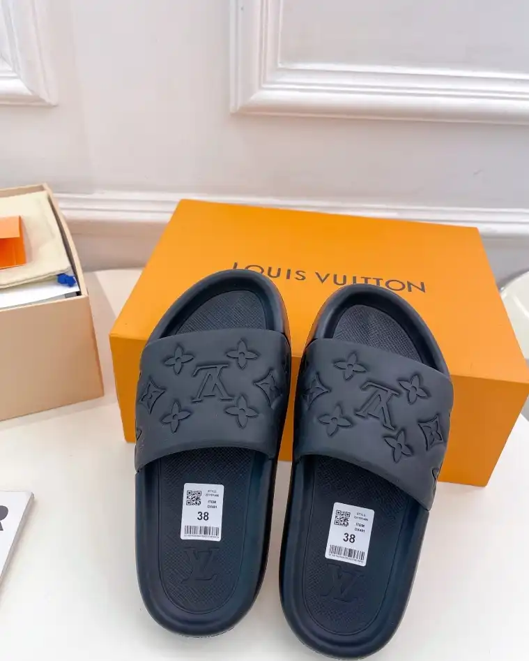 hype LV Slippers