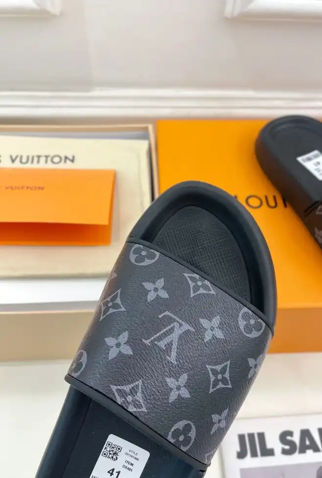 hype LV Slippers