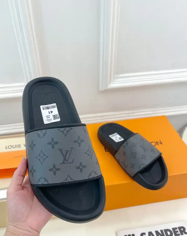 hype LV Slippers