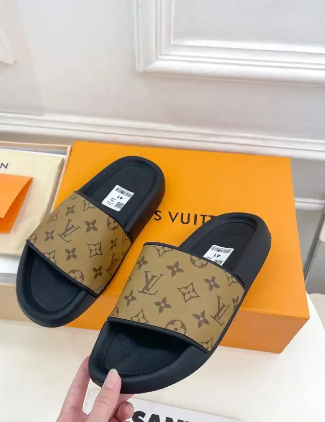 hype LV Slippers