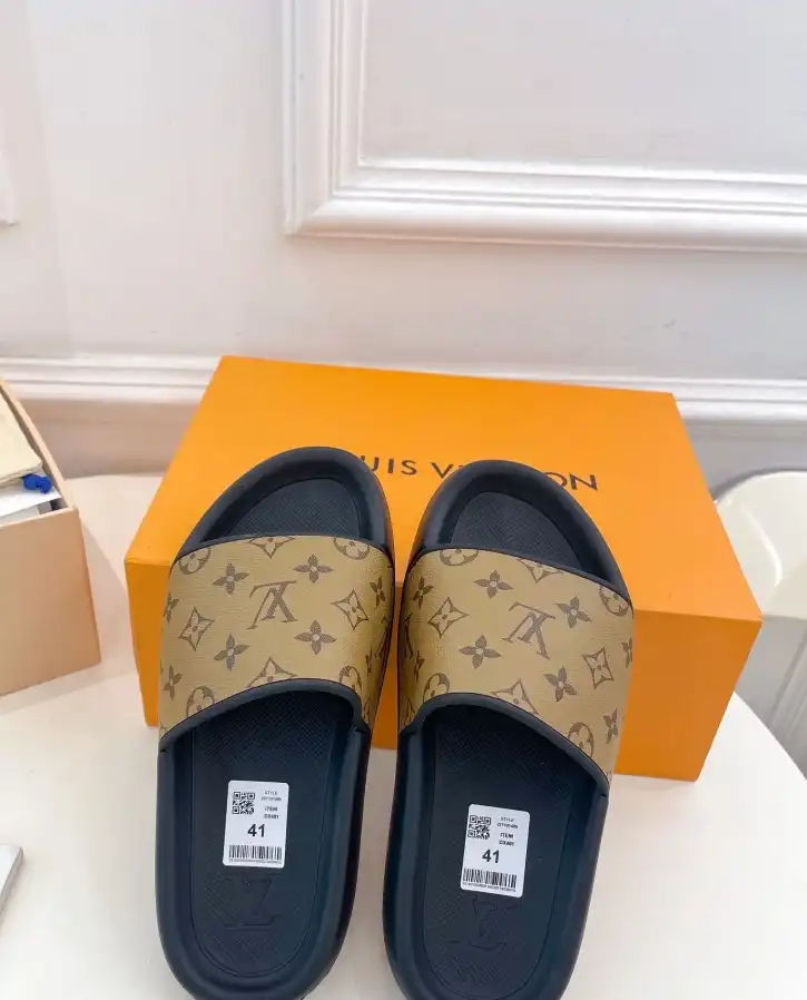 hype LV Slippers