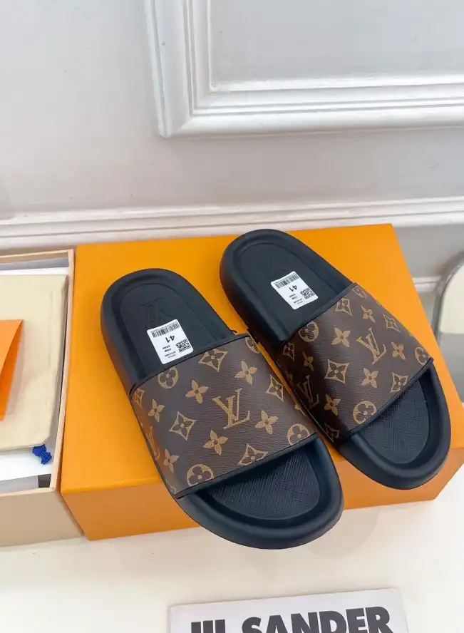 hype LV Slippers