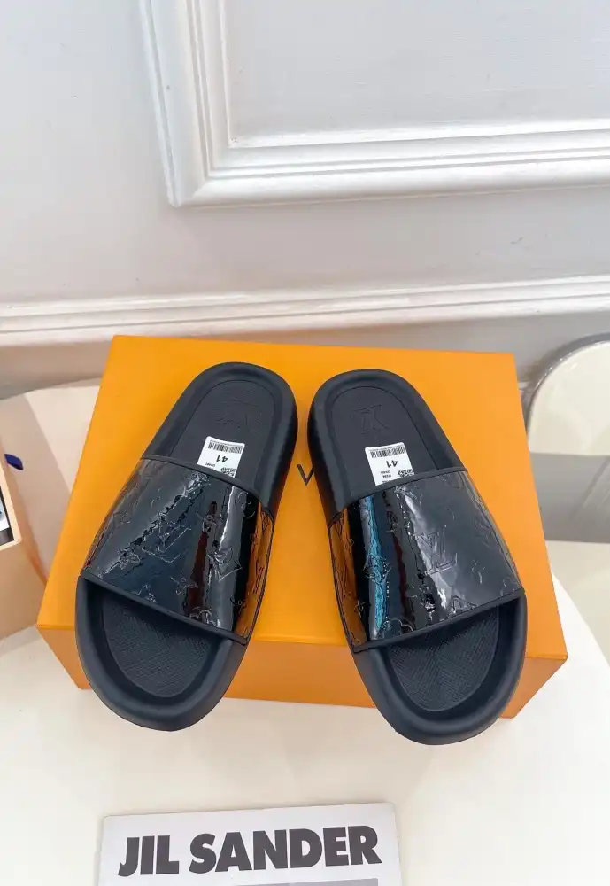 hype LV Slippers