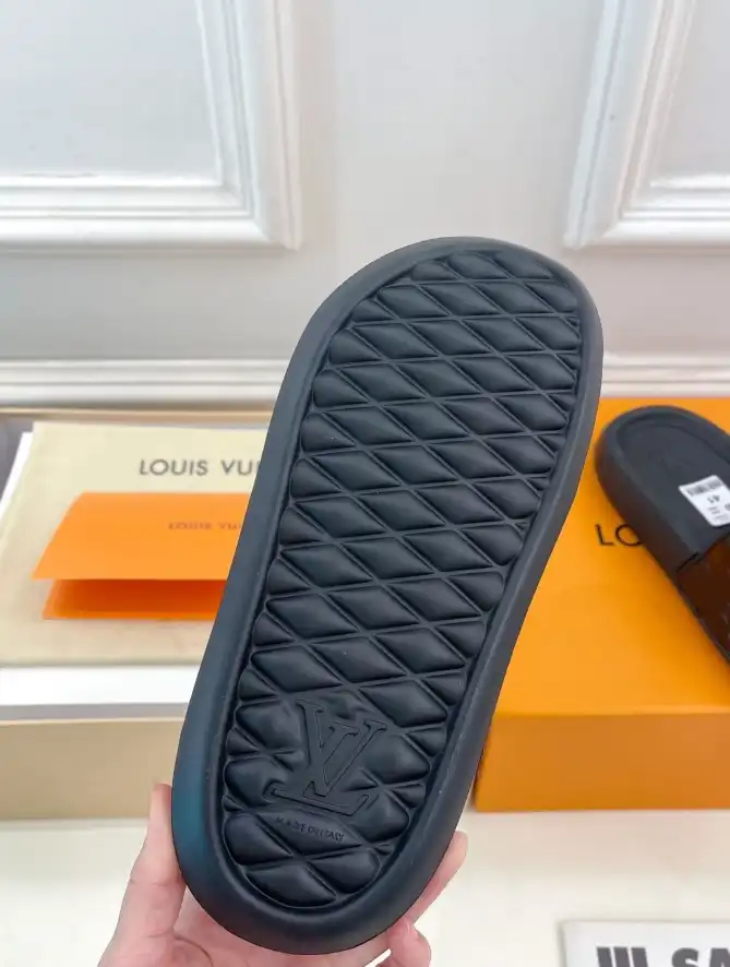 hype LV Slippers