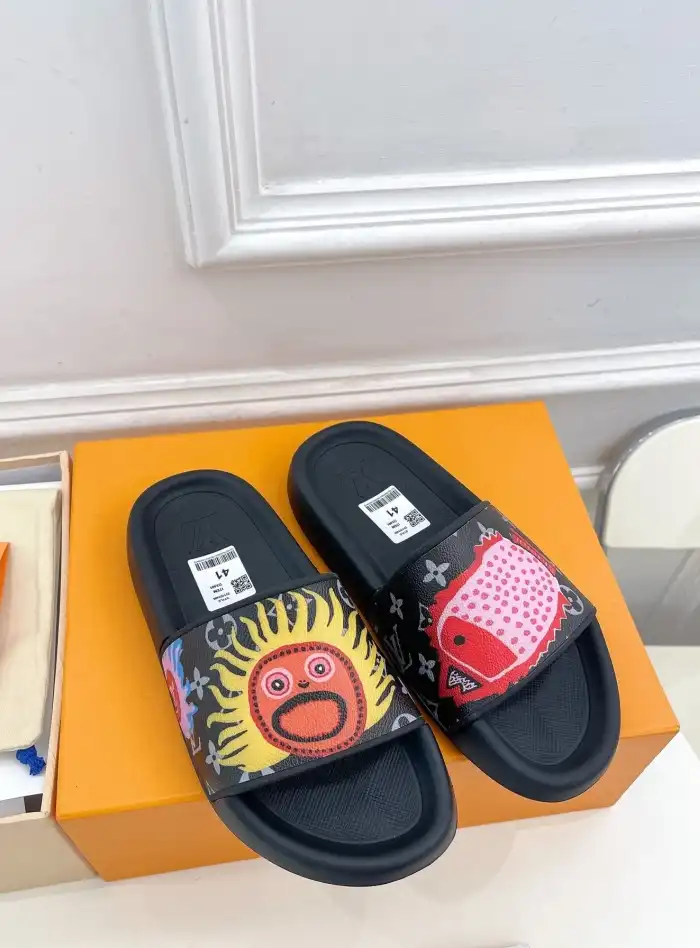 hype LV Slippers