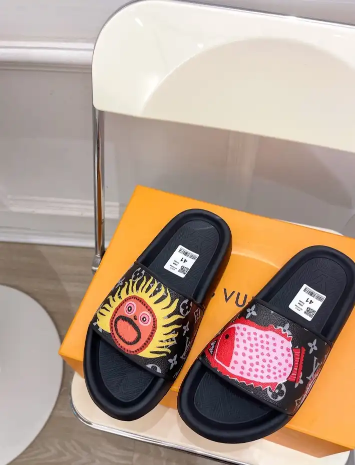 hype LV Slippers