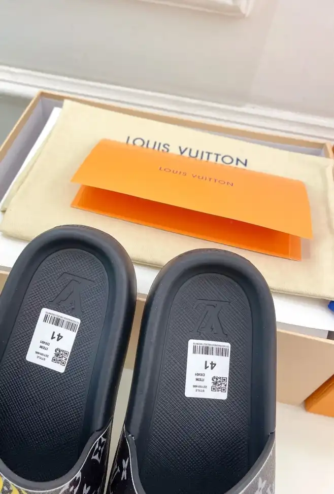 hype LV Slippers