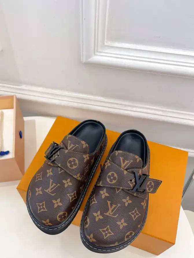 hype LV Slippers