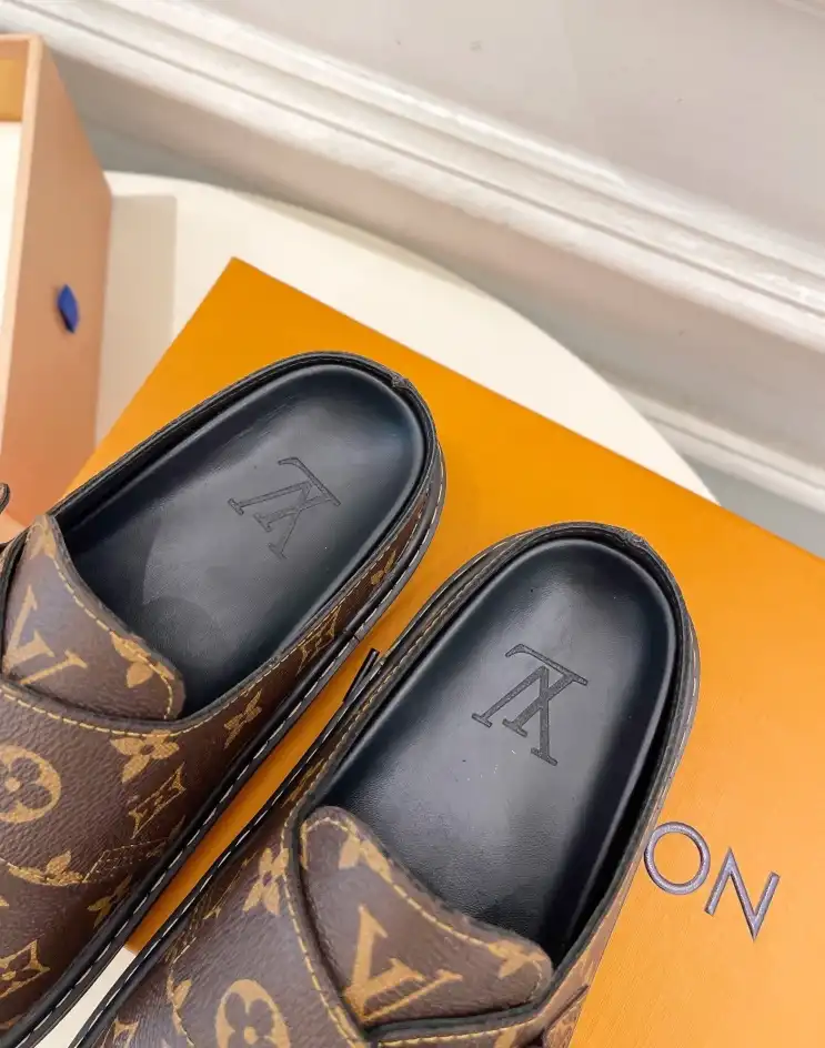 hype LV Slippers