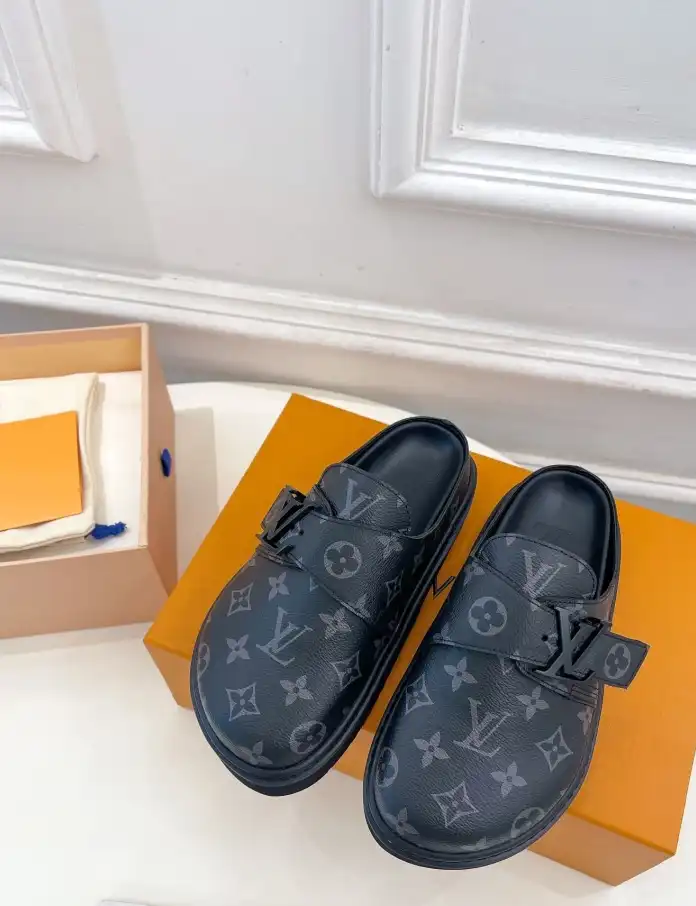 hype LV Slippers