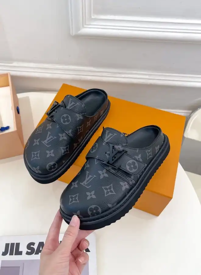 hype LV Slippers