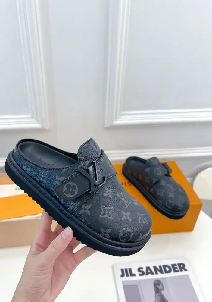 hype LV Slippers