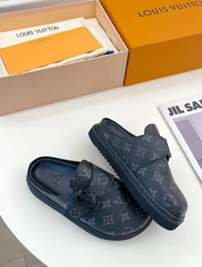 hype LV Slippers