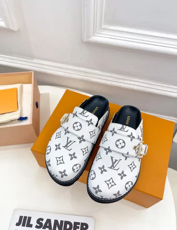 hype LV Slippers