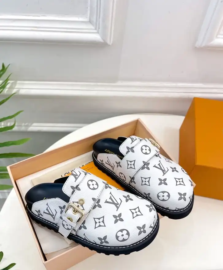 hype LV Slippers