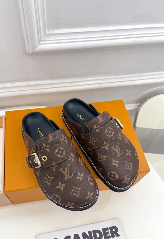 hype LV Slippers