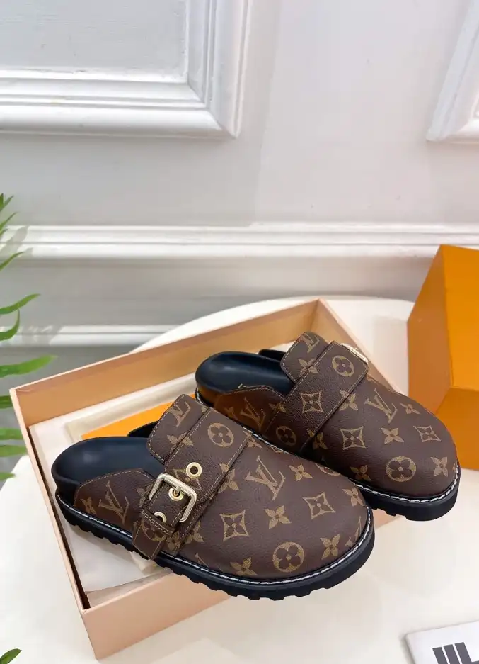 hype LV Slippers