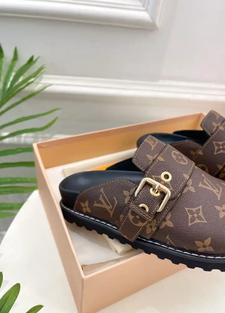 hype LV Slippers