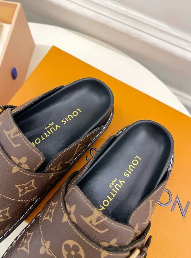 hype LV Slippers