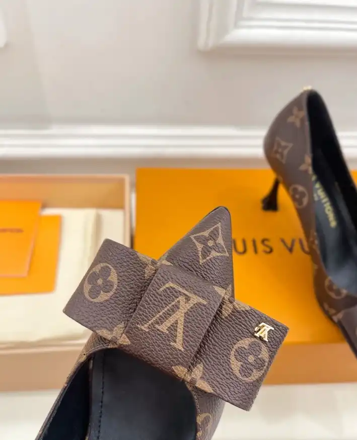 hype LV High Heels