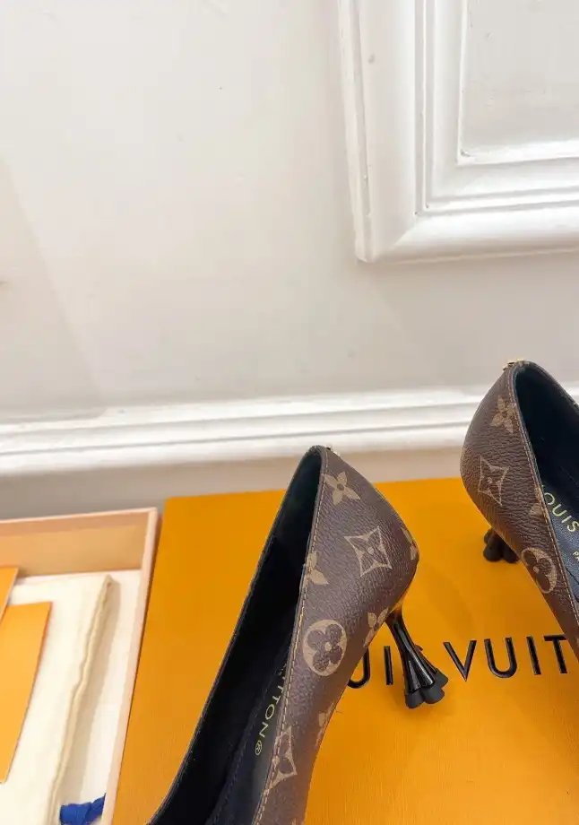 hype LV High Heels