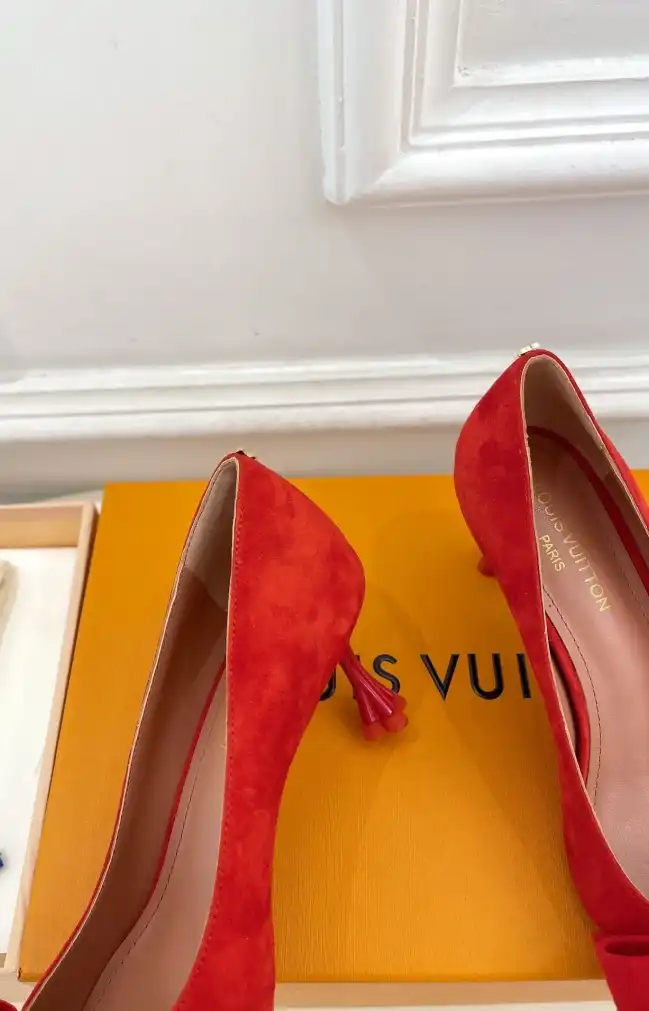 hype LV High Heels