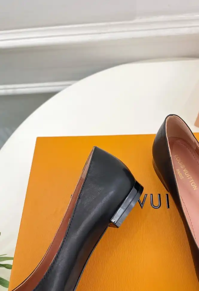 hype LV High Heels