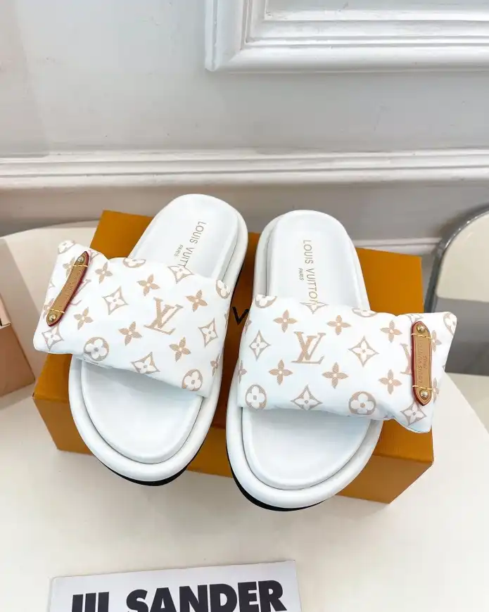 hype LV Slippers