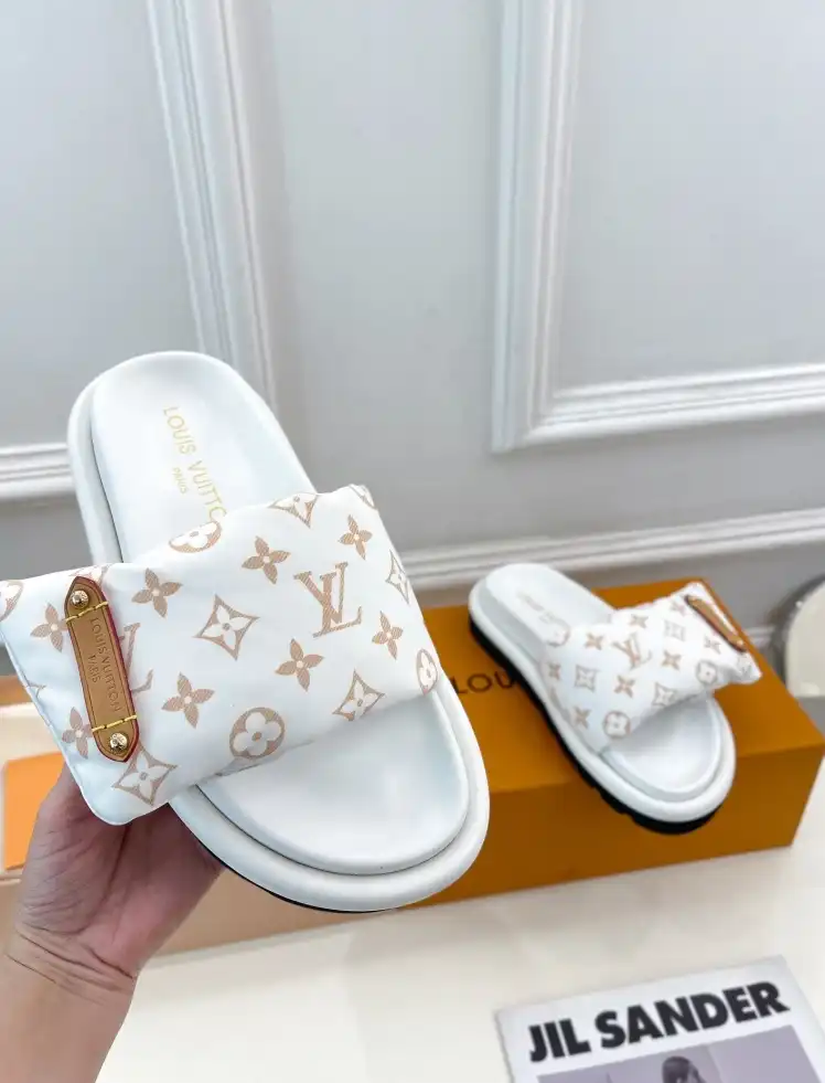 hype LV Slippers