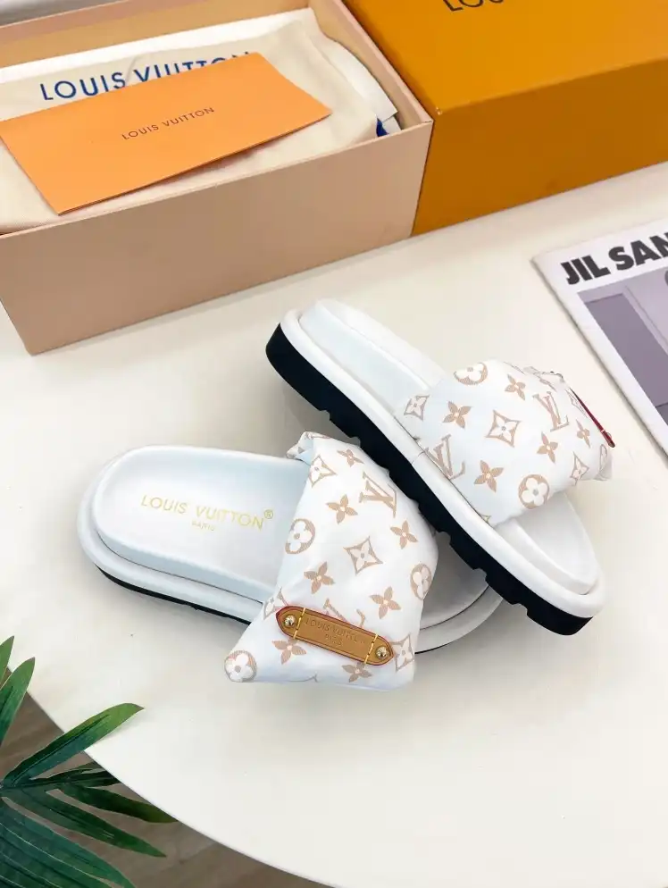 hype LV Slippers