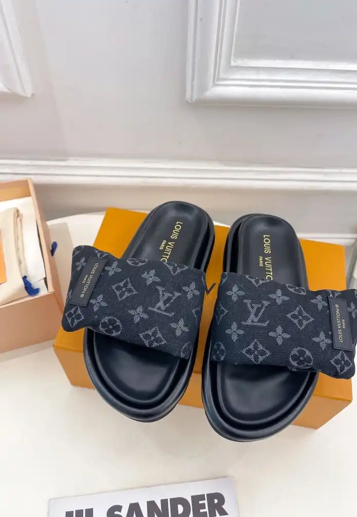 hype LV Slippers