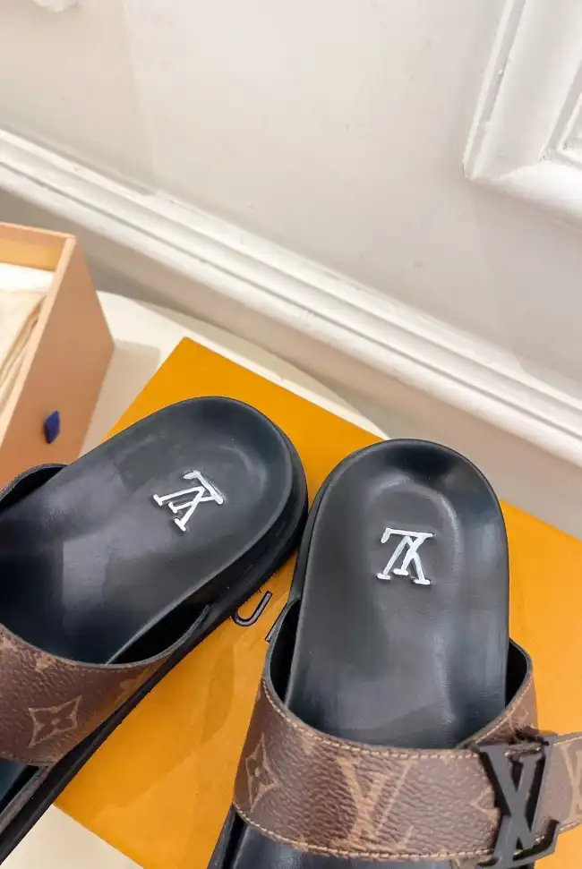 hype LV Sandals