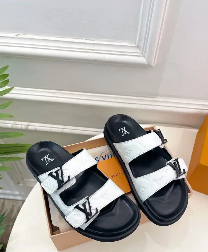 hype LV Sandals