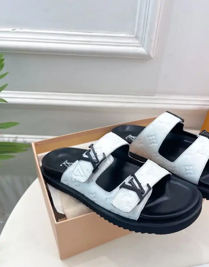 hype LV Sandals