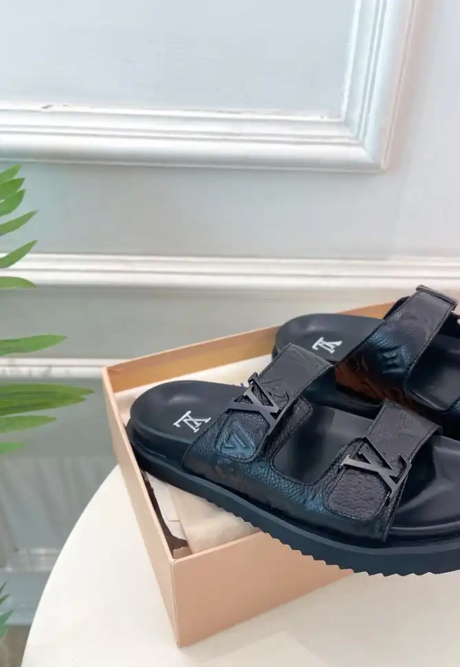 hype LV Sandals