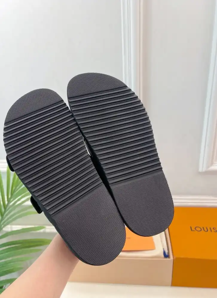 hype LV Sandals