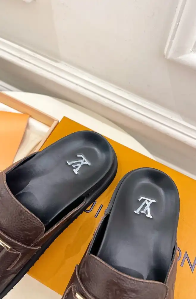 hype LV Slippers