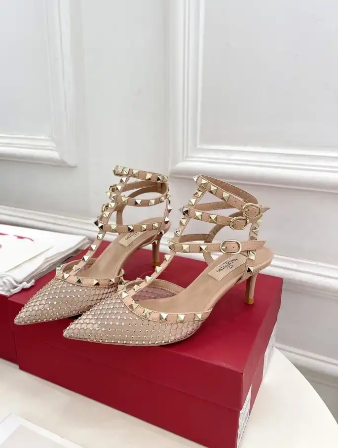 hype Valentino High Heels