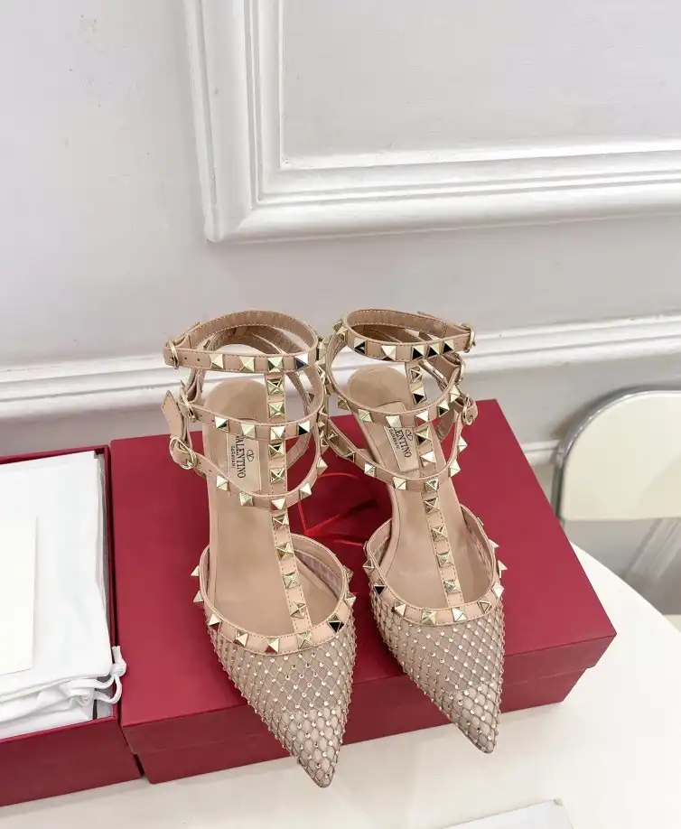 hype Valentino High Heels