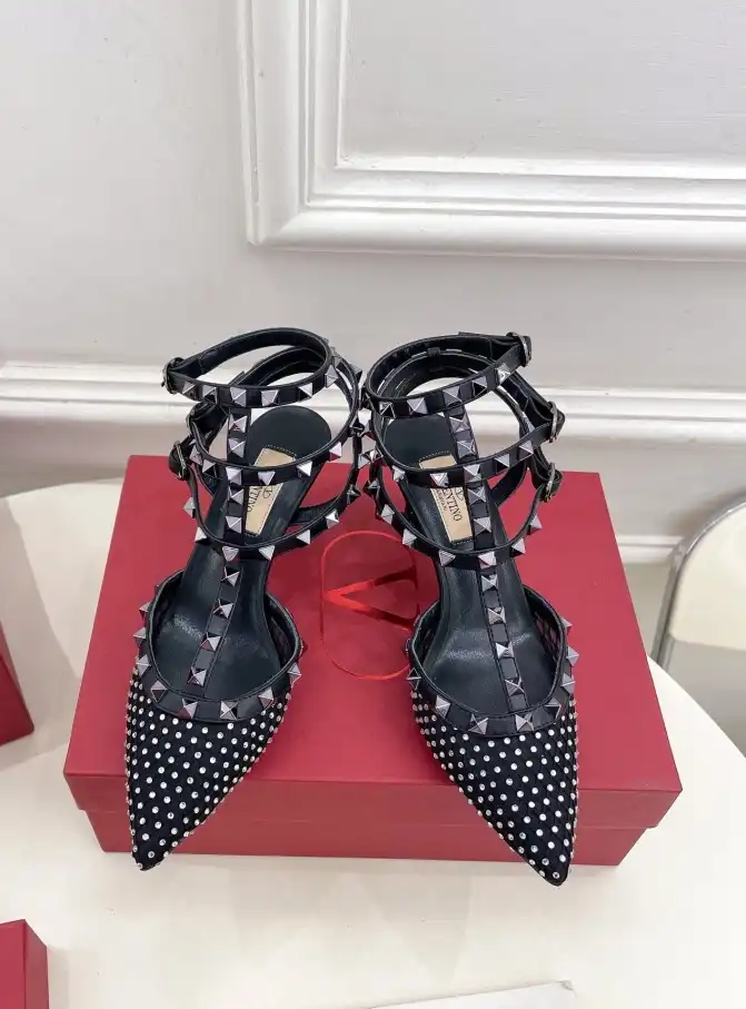 hype Valentino High Heels